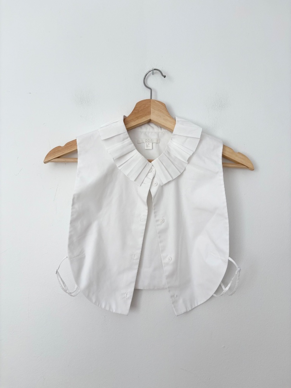 COS detachable pleated ruffle collar - Picture 2 of 5